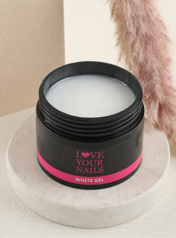 Love your nail product