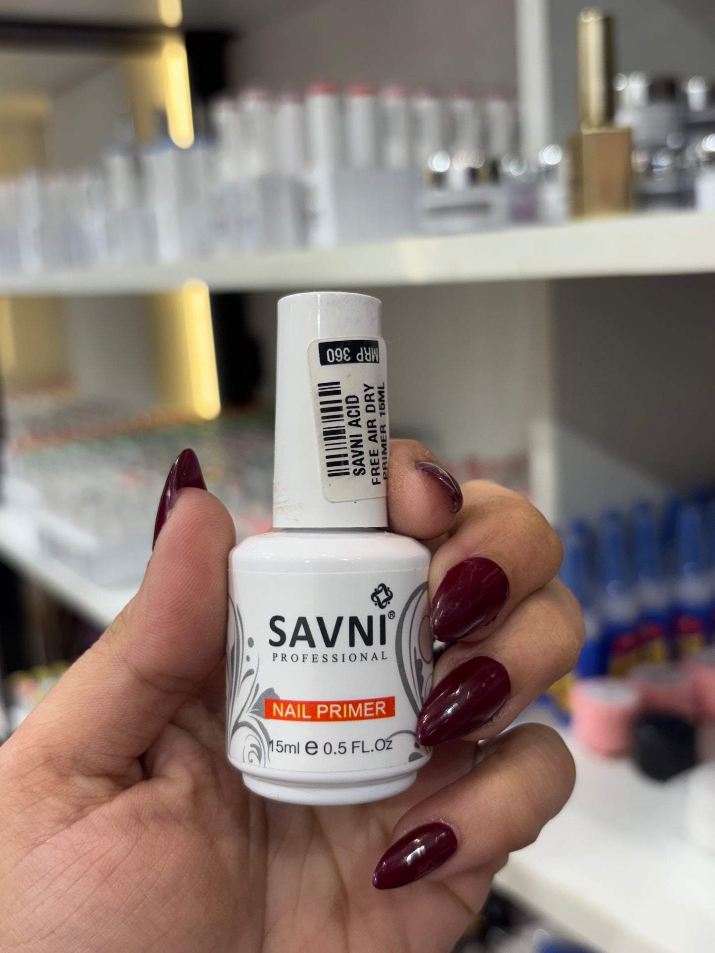 Savni Nail Primer