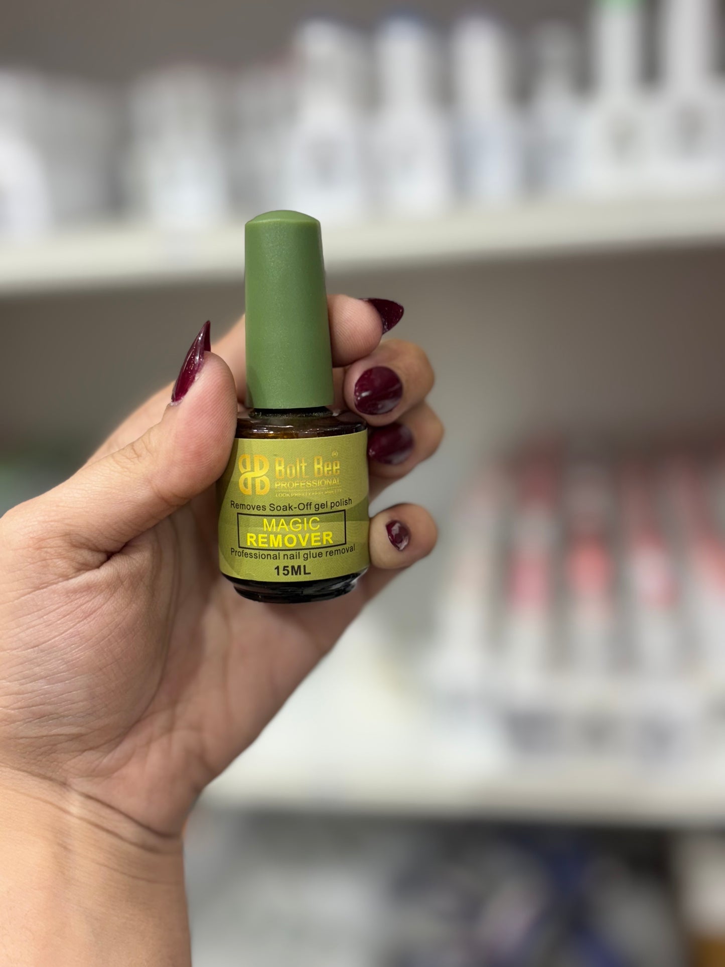 Magic Remover ( bolt bee)