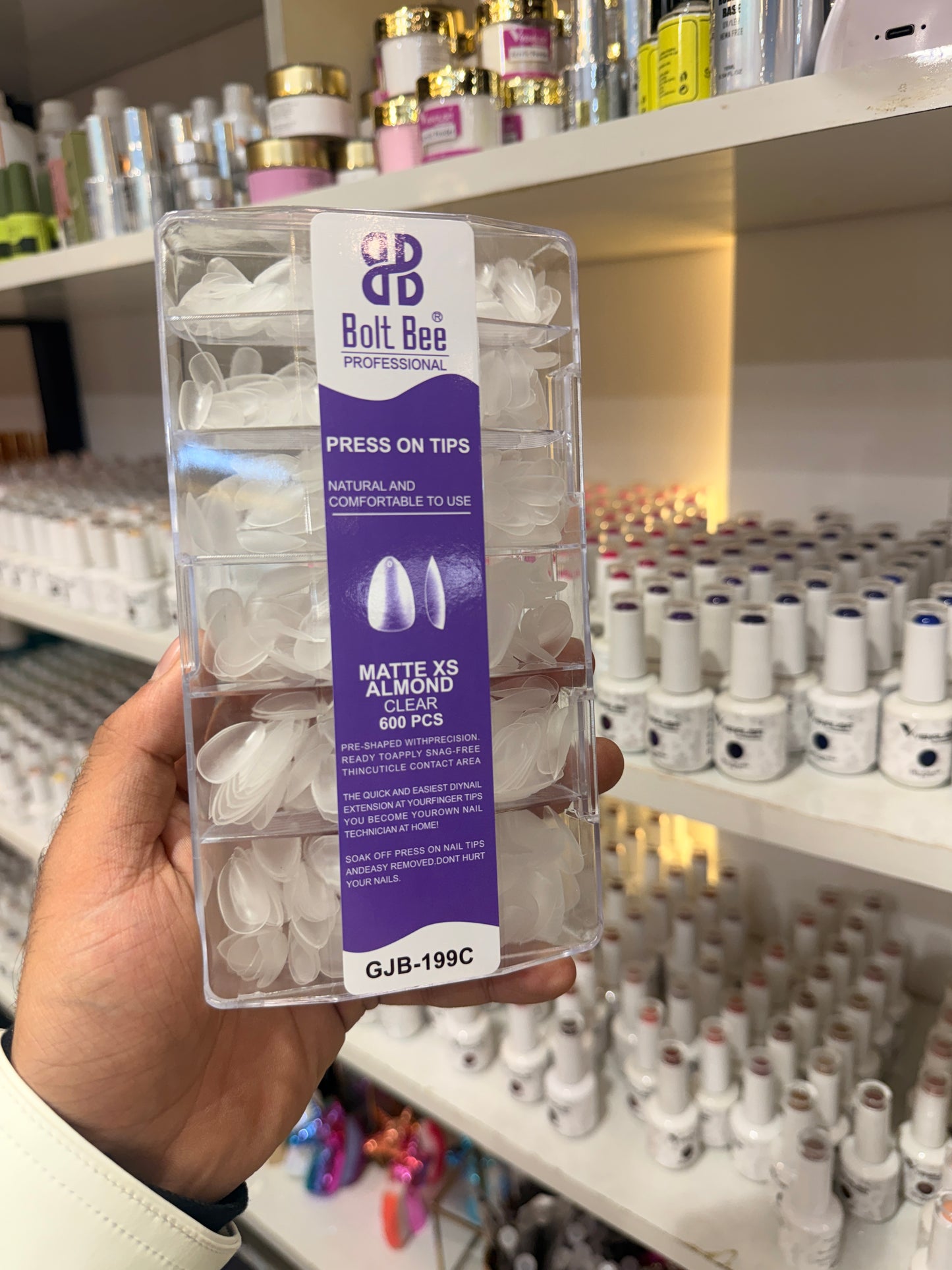 Bolt bee short almond