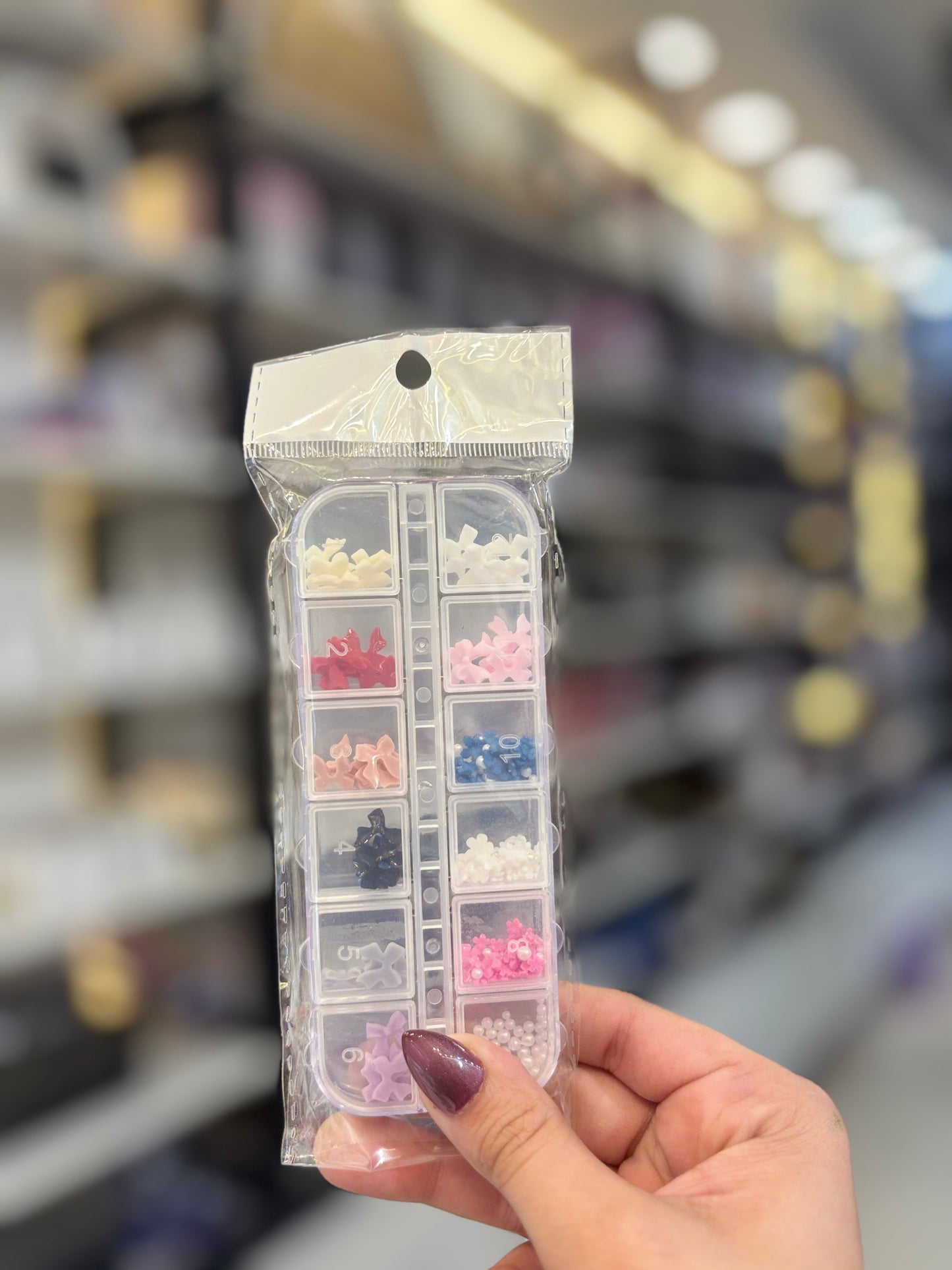 Nail Accessories (blow)